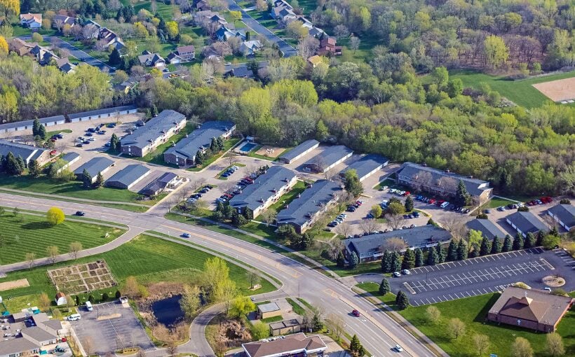 CBRE Negotiates Sale of 168-Unit MF in Eagan