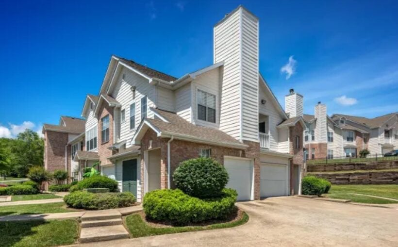 GrayCo scores refi for NC apartments