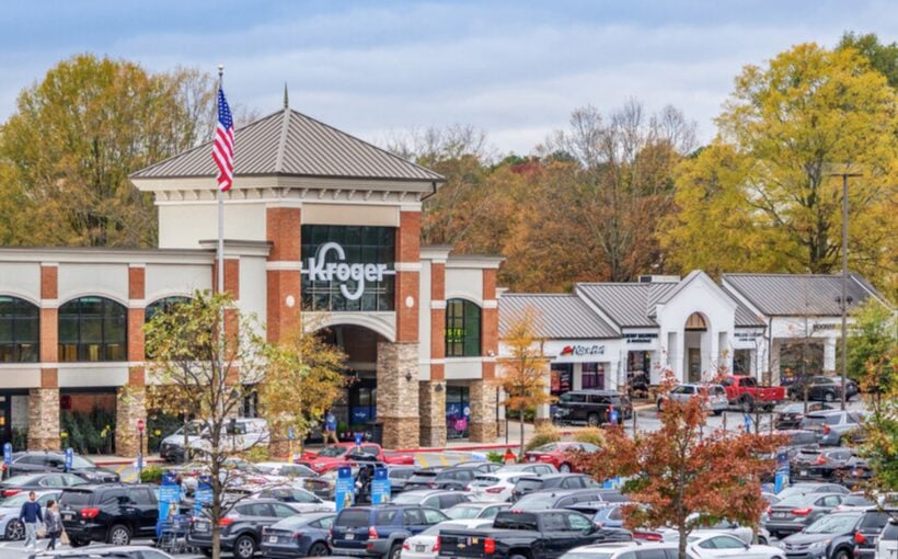 Fountain Oaks Shopping Center picked by Jamestown for $48M
