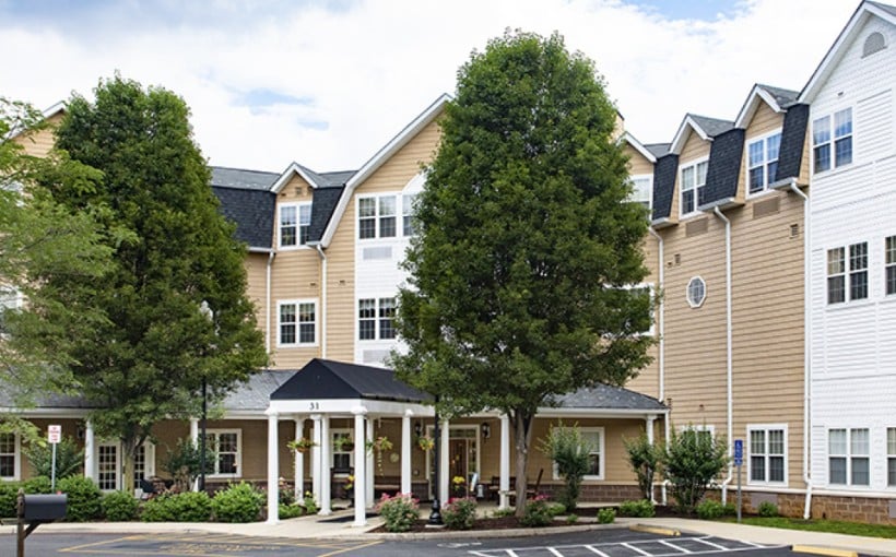 Lloyd Jones Acquires VA Senior Housing Community 
