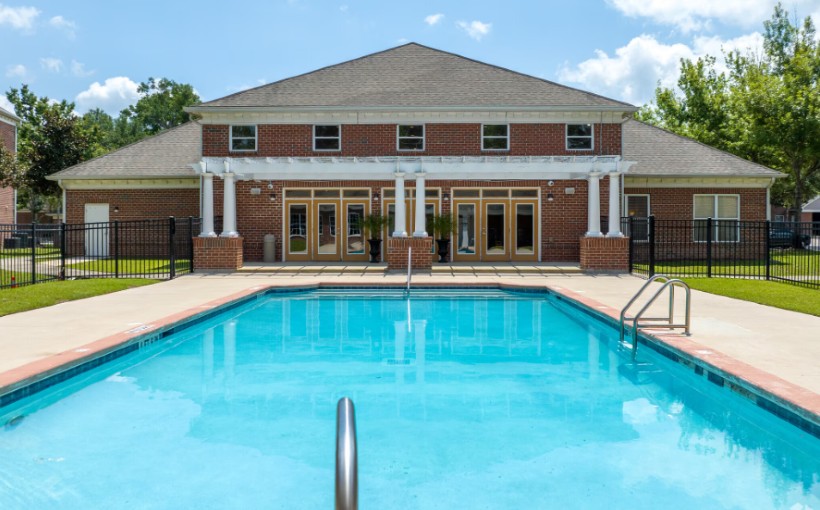 Meridian Capital Arranges Refi on Fractured Condo in Tallahassee