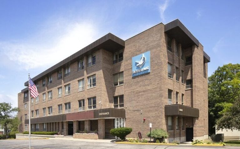 Walker & Dunlop Originates $66M for Midwest Senior Properties